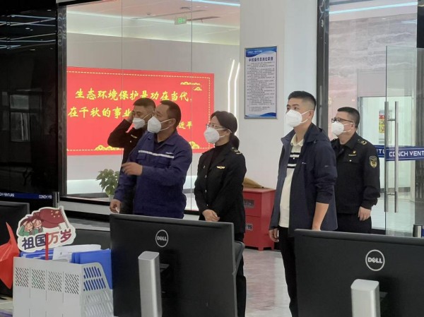 市場監督局局長朱杭萍一行至的德興海創參觀調研 (1).jpg